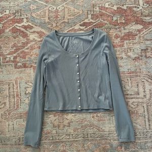 Never worn super Aerie long sleeve